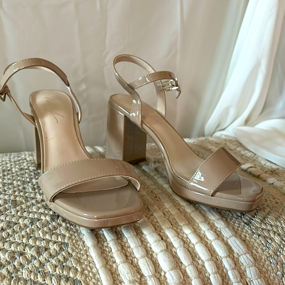 Mari A. Tan ankle strap sandals block heel square toe